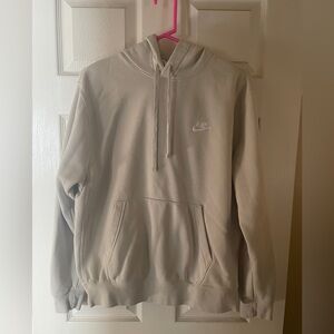 Men’s size M Nike beige hoodie no flaws great condition